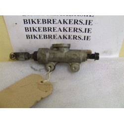 bikebreakers.ie Used Motorcycle Parts CBR1000F 89-92  CBR 1000F REAR BRAKE MASTER CYLINDER