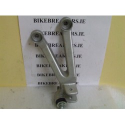 bikebreakers.ie Used Motorcycle Parts CBR 600FI SPORTS 99-01  CBR 600FI SPORTS RIGHT REAR FOOTPEG HANGER