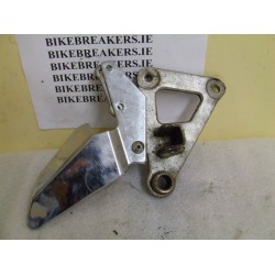 bikebreakers.ie Used Motorcycle Parts GS500E 96-03  GS 500E RIDERS FOOT PEG BRACKET RIGHT